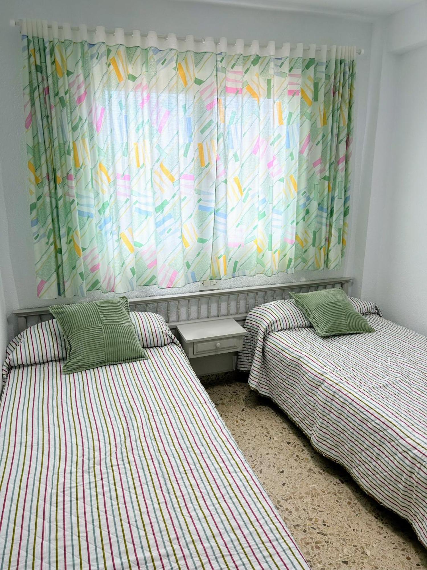 Apartamento Gandia Playa 150M Playa Con Parking Privado Y Piscina Playa de Gandia Exteriér fotografie